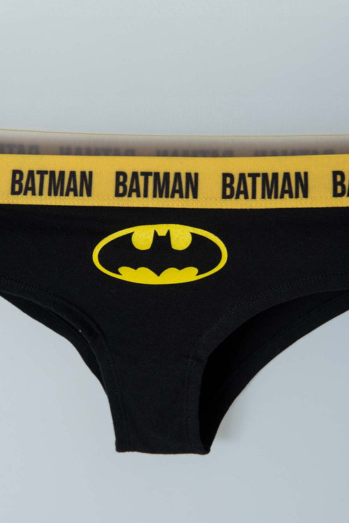 Card slide image -  PANTY DE BATMAN NEGRA CON CINTURA ELÁSTICA AMARILLA PARA MUJER