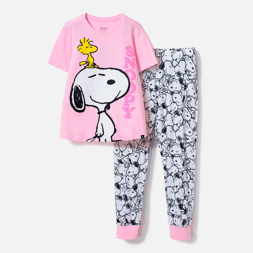 Card slide image -  PIJAMA DE SNOOPY CON PANTALÓN LARGO ROSADA PARA MUJER