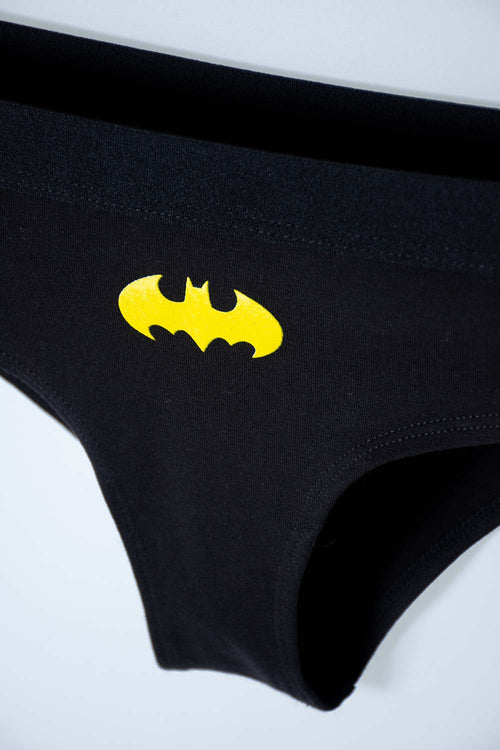 Card slide image -  PACK X2 PANTIES DE BATMAN NEGRO Y AMARILLO PARA MUJER