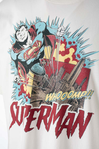 PIJAMA DE SUPERMAN GRIS Y ROJO CON BERMUDA PARA HOMBRE