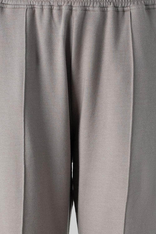 Card slide image -  JOGGER DE MOVIES CON BOLSILLOS TAUPE PARA MUJER