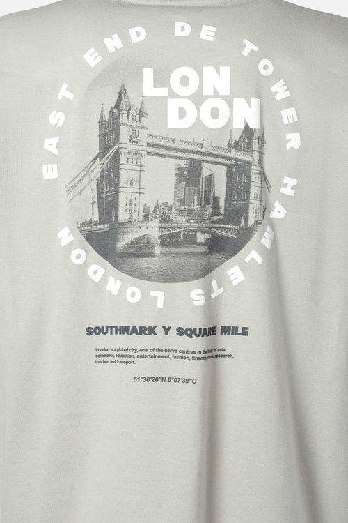 Card slide image -  CAMISETA DE MOVIES REGULAR FIT PARA HOMBRE