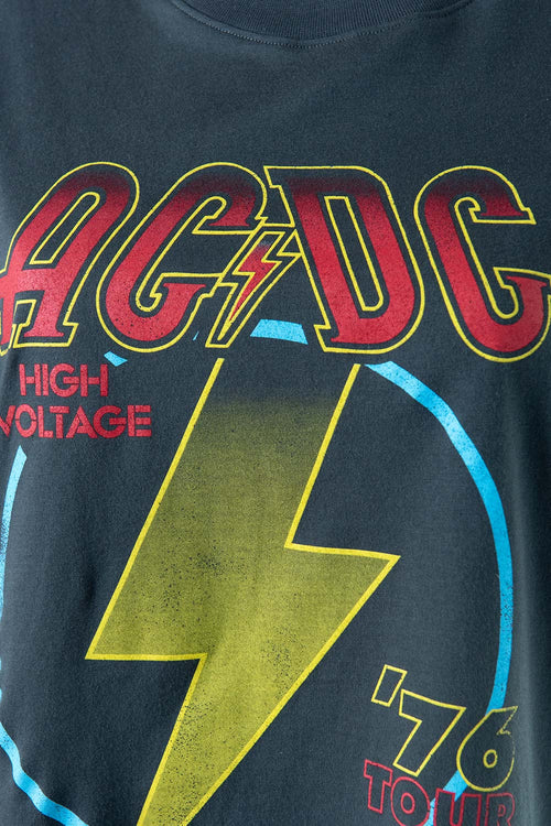 Card slide image -  CAMISETA DE AC/DC GRIS MANGA CORTA PARA MUJER