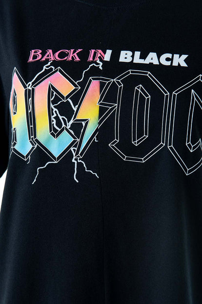  CAMISETA DE AC/DC NEGRA MANGA CORTA PARA MUJER