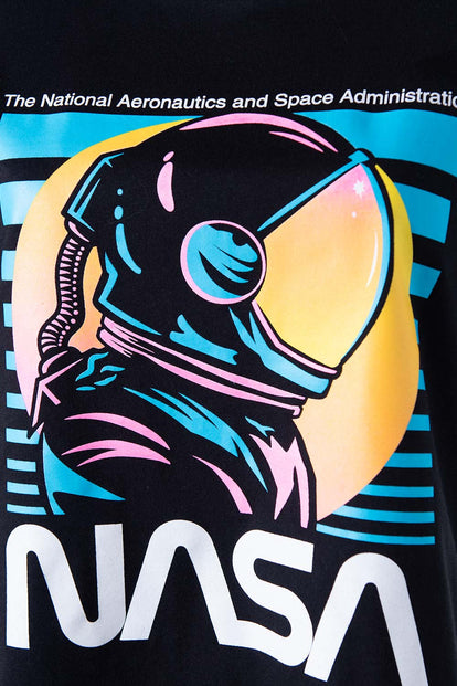  CAMISETA DE LA NASA REGULAR FIT PARA MUJER