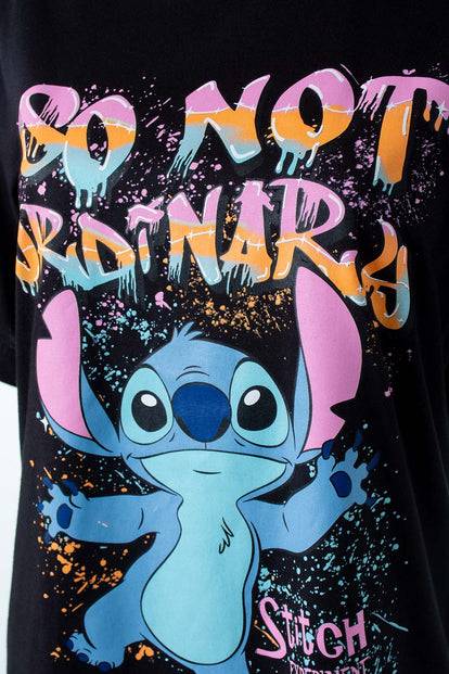  CAMISETA DE STITCH NEGRA ESTAMPADA EN FRENTE PARA MUJER