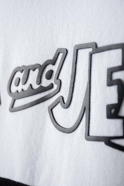  BUZO DE TOM Y JERRY GRIS BLANCO Y NEGRO CERRADO GÉNERO NEUTRO