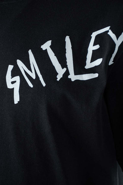 CAMISETA DE SMILEY NEGRA CON MANGA CORTA GÉNERO NEUTRO