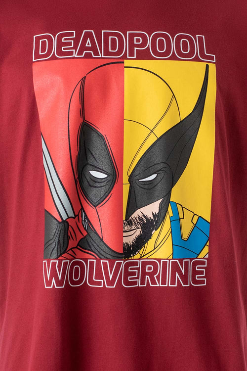 Card slide image -  CAMISETA DE DEADPOOL ROJO BOSQUE MANGA CORTA GÉNERO NEUTRO