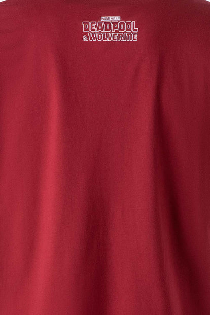  CAMISETA DE DEADPOOL ROJO BOSQUE MANGA CORTA GÉNERO NEUTRO