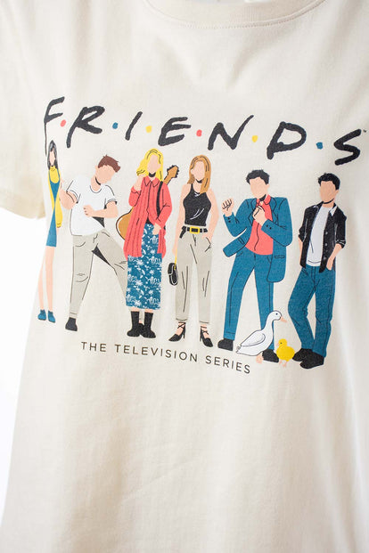  CAMISETA DE FRIENDS MANGA CORTA COLOR ALMENDRA PARA MUJER