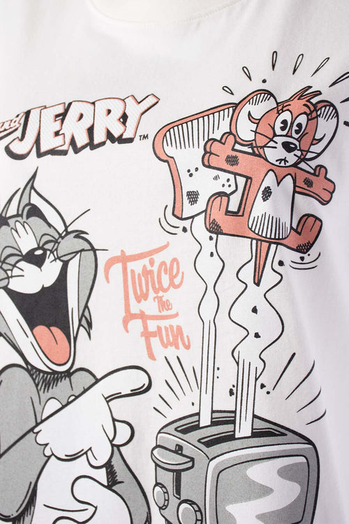 Card slide image -  CAMISETA DE TOM Y JERRY CUELLO REDONDO MARFIL PARA MUJER
