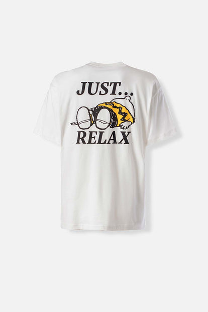  CAMISETA DE SNOOPY MANGA CORTA MARFIL PARA HOMBRE
