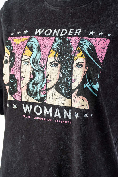 CAMISETA DE WONDER WOMAN REGULAR FIT PARA MUJER