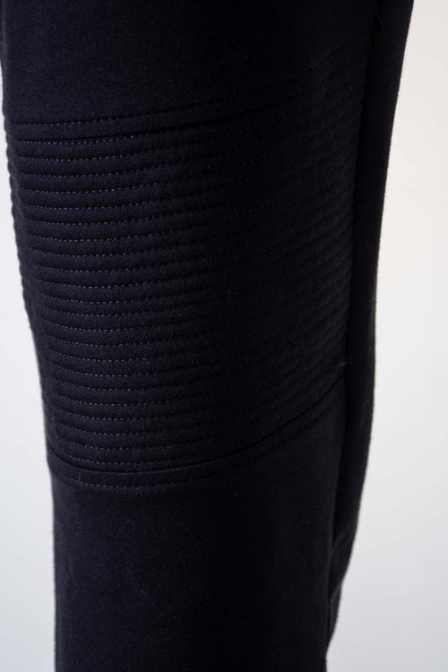 Card slide image -  JOGGER DE MOVIES NEGRO PARA HOMBRE
