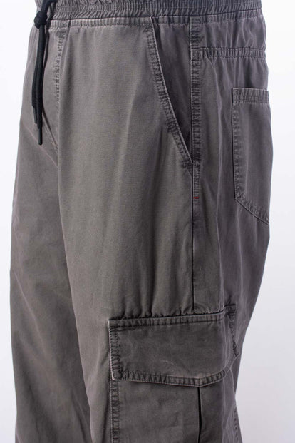  JOGGER DE MOVIES CON BOLSILLOS NEGRO PARA HOMBRE
