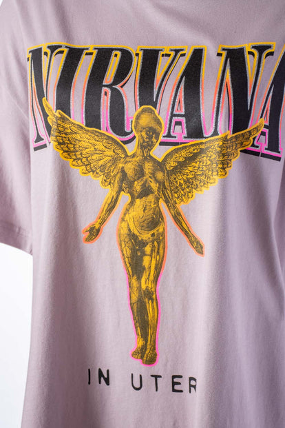  CAMISETA DE NIRVANA MANGA CORTA COLOR LIRIO PARA MUJER