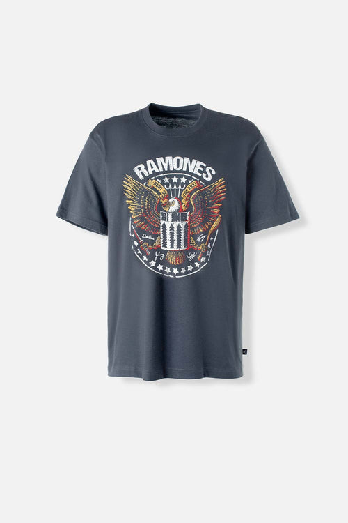Card slide image -  CAMISETA DE RAMONES REGULAR FIT PARA HOMBRE