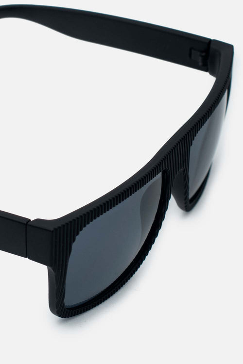 Card slide image -  GAFAS DE SOL DE MOVIES MARCO NEGRO GENERO NEUTRO