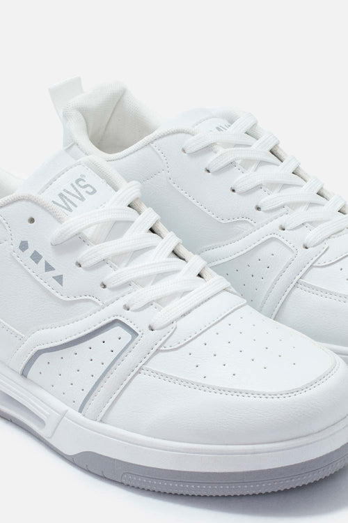 Card slide image -  TENIS DE MOVIES BLANCOS PARA HOMBRE